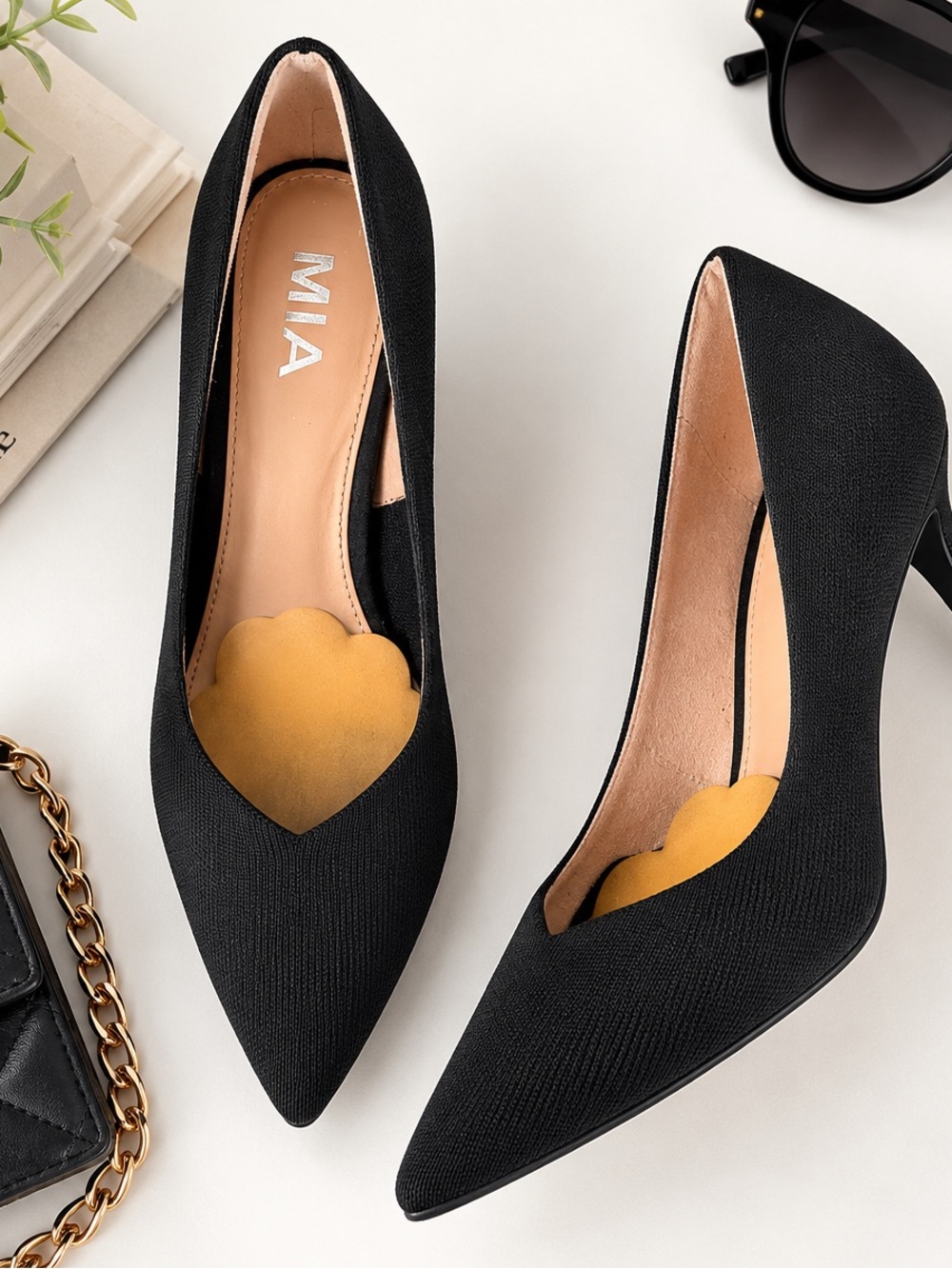 MIA Black Pointed Toe Stiletto Pumps – Size 7.5